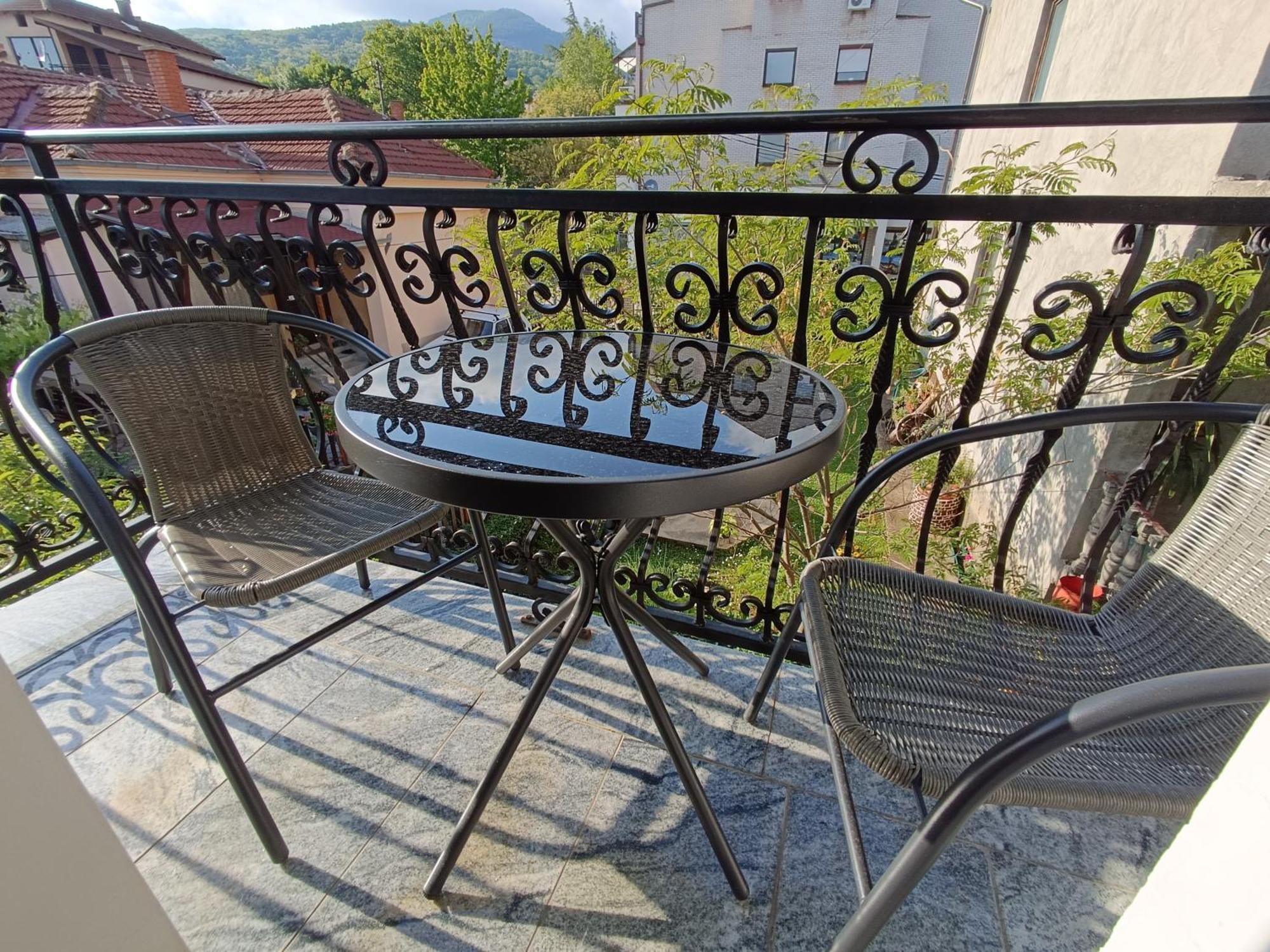 Vila Sentic Враня Екстериор снимка