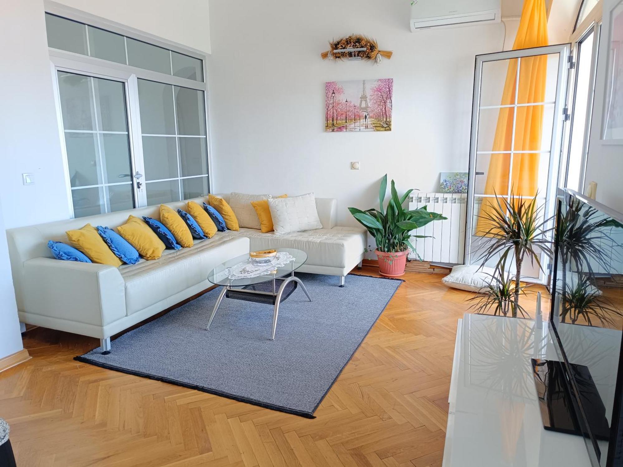 Vila Sentic Враня Екстериор снимка